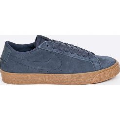 Nike Sportswear - Buty SB Zoom Blazer Low. Niebieskie buty sportowe męskie marki Nike Sportswear, ze skóry, na sznurówki. W wyprzedaży za 339,90 zł.