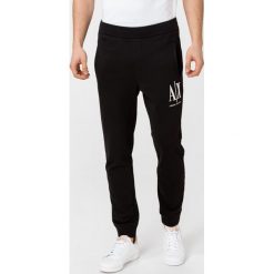 Armani Exchange Spodnie dresowe Czarny. Czarne spodnie męskie Armani Exchange, l, bez wzorów, z bawełny. Za 473,95 zł.