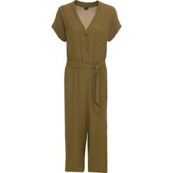 Kombinezon z szerokimi nogawkami: MUST HAVE bonprix zielono-oliwkowy. Zielone kombinezony damskie marki bonprix, z nadrukiem, bez kołnierzyka, bez rękawów. Za 99,99 zł.