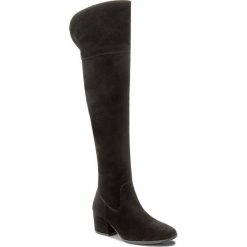 Muszkieterki TAMARIS - 1-25597-39 Black 001. Czarne kozaki damskie skórzane Tamaris. W wyprzedaży za 229,00 zł.