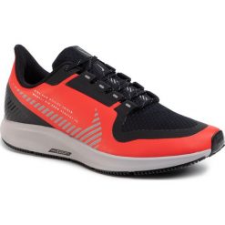 Buty NIKE - Air Zoom Pegasus 36 Shield Habanero Red/Silver/Black. Czerwone buty sportowe męskie Nike, z tworzywa sztucznego, bez zapięcia, do biegania, nike zoom. W wyprzedaży za 439,00 zł.