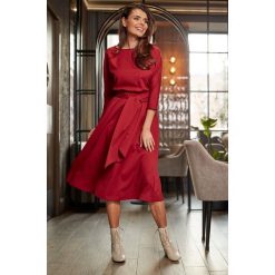 Sukienka rozkloszowana midi - xl. Sukienki damskie e-margeritka.pl, s, w paski, z poliesteru, eleganckie, z długim rękawem, długie, bez kaptura. Za 158,99 zł.