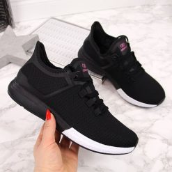 Buty sportowe damskie czarne Atletico - czarny. Czarne buty sportowe damskie Atletico, bez wzorów, sportowe. Za 99,99 zł.