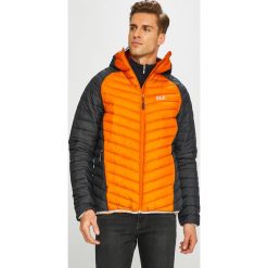 Jack Wolfskin - Kurtka. Pomarańczowe płaszcze męskie marki Jack Wolfskin, m, bez wzorów, z materiału, krótkie, z kapturem. W wyprzedaży za 579,90 zł.