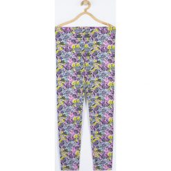 Coccodrillo - Legginsy dziecięce 128-140 cm. Różowe spodnie dziewczęce COCCODRILLO, s, bez wzorów, z elastanu. W wyprzedaży za 29,90 zł.