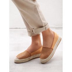 Camelowe Espadryle Surrealist. Brązowe espadryle damskie Born2be. Za 89,99 zł.