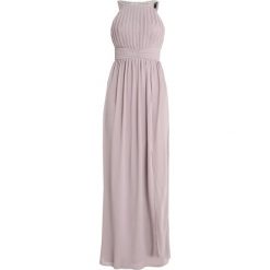 TFNC MARTHA MAXI Suknia balowa lavender fog. Fioletowe sukienki damskie marki TFNC, bez wzorów, z poliesteru, wizytowe, bez kołnierzyka, bez rękawów, maxi. Za 379,00 zł.