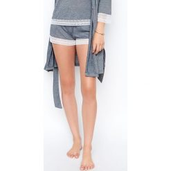 Etam - Szorty piżamowe Warm Day. Szare piżamy damskie Etam, s, bez wzorów, z elastanu, bez rękawów. W wyprzedaży za 59,90 zł.