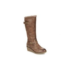 Kozaki Refresh 69200-TAUPE. Pomarańczowe kozaki damskie Refresh, bez obcasa, bez zapięcia. W wyprzedaży za 279,20 zł.