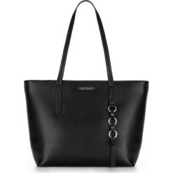Torebka damska 88-4Y-402-1. Czarne torby damskie na zakupy marki Wittchen, z aplikacjami, eleganckie, zdobione, bez dodatków. Za 289,00 zł.