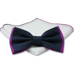 Stylowa mucha z poszetką - Chattier, Męska - Granat z Akcentem Fioletowym MUCH0348. Fioletowe muszki męskie Chattier, na imprezę, w paski, eleganckie. Za 44,00 zł.