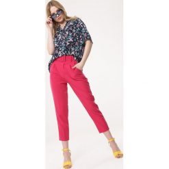 Granatowa Bluzka Upswing. Niebieskie bluzki damskie Born2be, na imprezę, xl, w kwiaty, ze stójką, z krótkim rękawem. Za 49,99 zł.