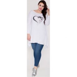 Biała asymetryczna tunika aplikacje MODA XXL. Białe bluzki damskie Moda Size Plus Iwanek, na co dzień, na zimę, xxl, z aplikacjami, z elastanu, klasyczne, z klasycznym kołnierzykiem, plus size, bez rękawów. Za 129,00 zł.