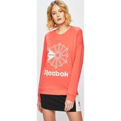 Reebok Classic - Bluza. Różowe bluzy damskie Reebok Classic, s, z nadrukiem, z elastanu, bez rękawów, bez kaptura. W wyprzedaży za 129,90 zł.
