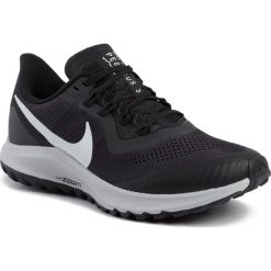 Buty NIKE - Air Zoom Pegasus 36 AR5676 002 Oil Grey/Barely Grey/Black. Czarne buty sportowe damskie Nike, bez wzorów, z tworzywa sztucznego, sportowe, do biegania, nike zoom. W wyprzedaży za 379,00 zł.
