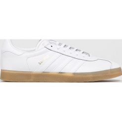 Adidas Originals - Buty. Białe buty sportowe męskie marki adidas Originals, ze skóry, na sznurówki. Za 399,90 zł.