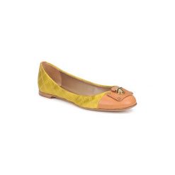 Baleriny Marc Jacobs MJ18091. Żółte baleriny damskie marki Marc Jacobs, bez wzorów, bez obcasa. Za 1303,20 zł.