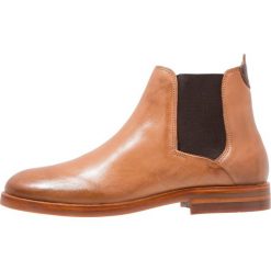 Buty zimowe męskie: H by Hudson TONTI Botki tan