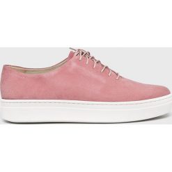 Vagabond - Buty. Różowe buty sportowe damskie Vagabond, bez wzorów, ze skóry, sportowe. W wyprzedaży za 219,90 zł.
