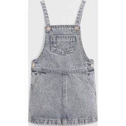 Mango Kids - Sukienka dziecięca Eva 80-104 cm. Szare sukienki dziewczęce Mango Kids, bez wzorów, z bawełny, bez rękawów, proste. W wyprzedaży za 63,90 zł.
