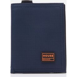 Portfel z brelokiem - Granatowy. Niebieskie portfele męskie House, bez wzorów. W wyprzedaży za 19,99 zł.