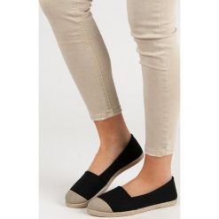 MODNE CZARNE ESPADRYLE. Czarne baleriny damskie Merg, bez wzorów, bez obcasa. Za 32,90 zł.