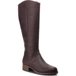 Oficerki CLARKS - Marana Trudy 261372254 Dark Brown Leather. Pomarańczowe kozaki damskie Clarks, ze skóry, bez obcasa, bez zapięcia. W wyprzedaży za 309,00 zł.