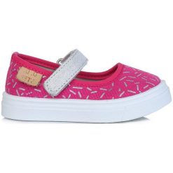 D-D-Step Baleriny Dziewczęce 22 Różowe. Różowe baleriny dziewczęce D-D-Step, bez wzorów, eleganckie, bez obcasa. Za 69,00 zł.