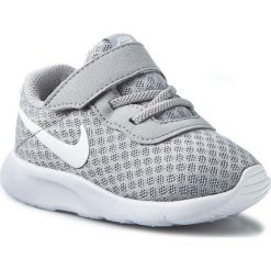 Buty NIKE - Tanjun (TDV) 818383 012 Wolf Grey/White/White. Szare półbuty chłopięce Nike, na rzepy. W wyprzedaży za 139,00 zł.