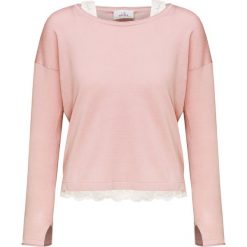 Sweter DEHA EXPRESSION. Różowe swetry damskie Deha, w koronkowe wzory, z dzianiny, bez rękawów, bez kaptura. W wyprzedaży za 385,00 zł.