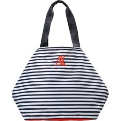 Armani Exchange Torba na zakupy white/navy. Białe torebki klasyczne damskie Armani Exchange. W wyprzedaży za 423,20 zł.