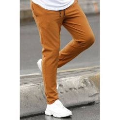 Męskie spodnie HAROLD ORANGE. Pomarańczowe jeansy męskie IVET, na co dzień, m, bez wzorów, z jeansu, eleganckie. W wyprzedaży za 79,00 zł.