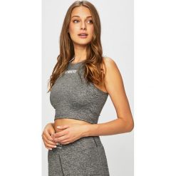 Gym Hero - Top. Szare topy damskie Gym Hero, s, bez wzorów, z elastanu, z okrągłym kołnierzem. W wyprzedaży za 79,90 zł.