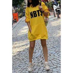 Bluza damska TIGY YELLOW. Żółte bluzy sportowe damskie Bluza damska TIGY YELLOW, uniwersalny, bez wzorów, bez rękawów, bez kaptura. W wyprzedaży za 69,00 zł.
