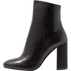 Adele Dezotti Ankle boot nero. Czarne botki damskie skórzane marki Adele Dezotti. Za 579,00 zł.