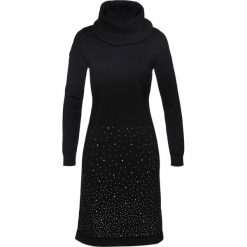 Sukienka dzianinowa bonprix czarny. Czarne sukienki damskie bonprix, bez wzorów, z dzianiny, z golfem, bez rękawów. Za 109,99 zł.