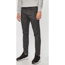 Tom Tailor Denim - Spodnie. Szare spodnie męskie TOM TAILOR DENIM, na co dzień, s, bez wzorów, z elastanu, casualowe. W wyprzedaży za 159,90 zł.