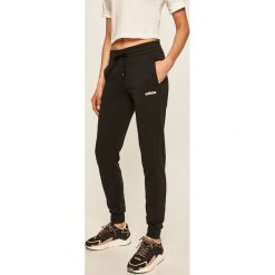 Adidas - Spodnie. Czarne spodnie damskie Adidas, s, z bawełny. Za 169,90 zł.