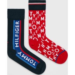 Tommy Hilfiger - Skarpetki dziecięce (2-pack). Czerwone skarpetki dziewczęce TOMMY HILFIGER, bez wzorów, z bawełny. Za 39,90 zł.