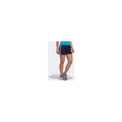 Spodenki Gym & Pilates Essential damskie. Spodenki sportowe damskie Adidas, m, bez wzorów, z elastanu, na fitness i siłownię. Za 109,99 zł.