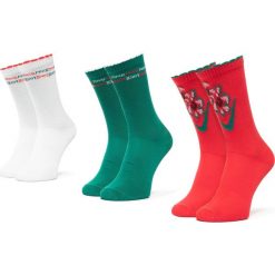 Zestaw 3 par wysokich skarpet damskich NIKE - CQ0976 909 Biały Czerwony Zielony. Czerwone skarpetki damskie Nike, bez wzorów, z elastanu. Za 59,00 zł.