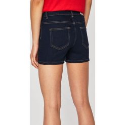 Only - Szorty Carmen. Niebieskie szorty damskie ONLY, bez wzorów, z elastanu, casualowe. W wyprzedaży za 59,90 zł.