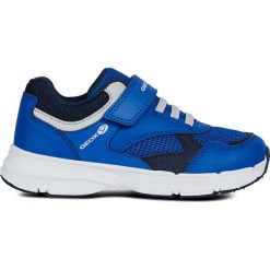 Sneakersy "Hoshiko" w kolorze niebieskim. Niebieskie trampki chłopięce geox kids, bez wzorów, na sznurówki. W wyprzedaży za 99,95 zł.