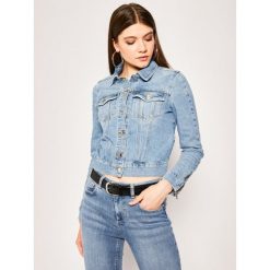 Kurtka jeansowa Guess Adelya Zip W0GN22 D3LD2. Niebieskie kurtki damskie Guess, s, z aplikacjami, z elastanu, bez kaptura. W wyprzedaży za 489,00 zł.