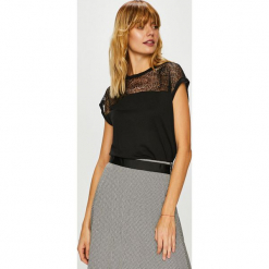 Only - Top. Szare topy damskie ONLY, l, z dzianiny, z okrągłym kołnierzem. Za 69,90 zł.