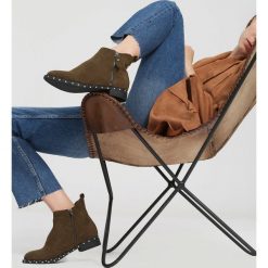 Khaki Botki Too Strong. Brązowe botki damskie na obcasie vices, z materiału, na zamek. Za 119,99 zł.