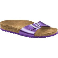 Buty dziecięce: Skórzane klapki „Madrid” w kolorze fioletowym – szerokość N