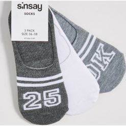 Sportowe balerinki - Szary. Szare baleriny damskie Sinsay, bez wzorów, sportowe, bez obcasa. Za 9,99 zł.