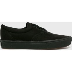 Vans - Tenisówki. Czarne trampki męskie Vans, bez wzorów, z gumy, na sznurówki. W wyprzedaży za 249,90 zł.