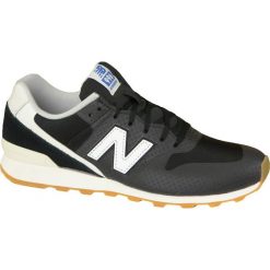 New Balance WR996WF. Czarne buty sportowe damskie New Balance, bez wzorów, z syntetyku, sportowe, New Balance 996. W wyprzedaży za 249,99 zł.